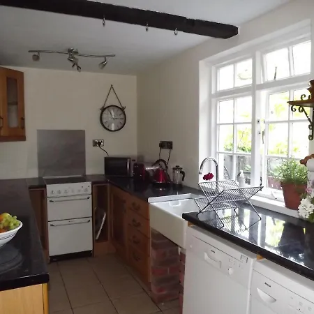 18th Century Character Cottage, Broughton-in-furness 別荘 *